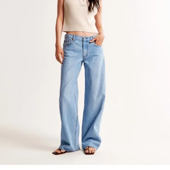 Abercrombie & Fitch The Ultra Loose Low Rise Jeans Size 29/8 - Picture 1 of 10